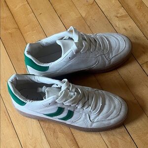 Nicole Miller White and Green Women's Sneakers